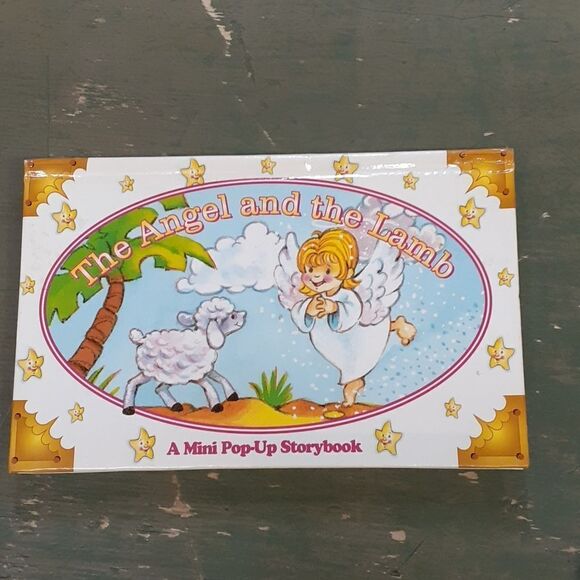 12 pc bundle of board books. - Picture 4 of 11